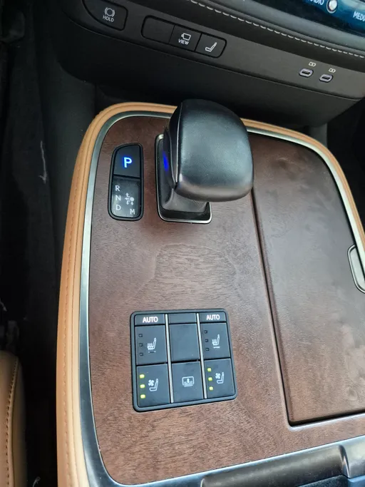 لكزس LS 350 AA Elegant 2023 