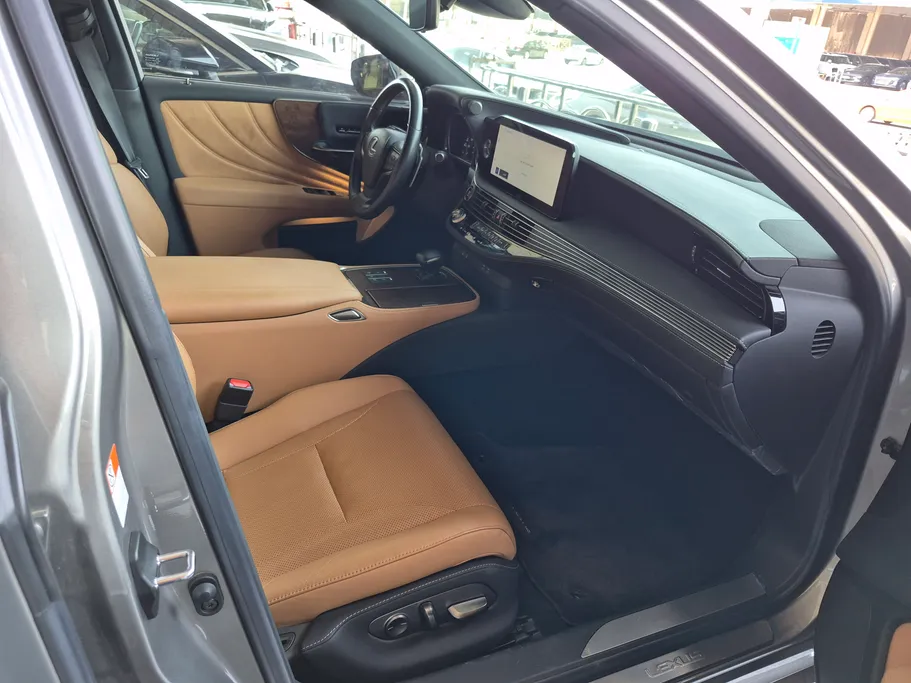 لكزس LS 350 AA Elegant 2023 