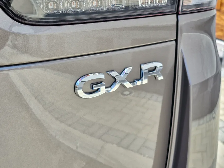 2025 Toyota Land Cruiser GXR4 