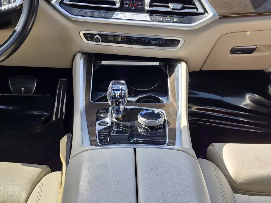2022 BMW X Series 6 xDrive 40i 