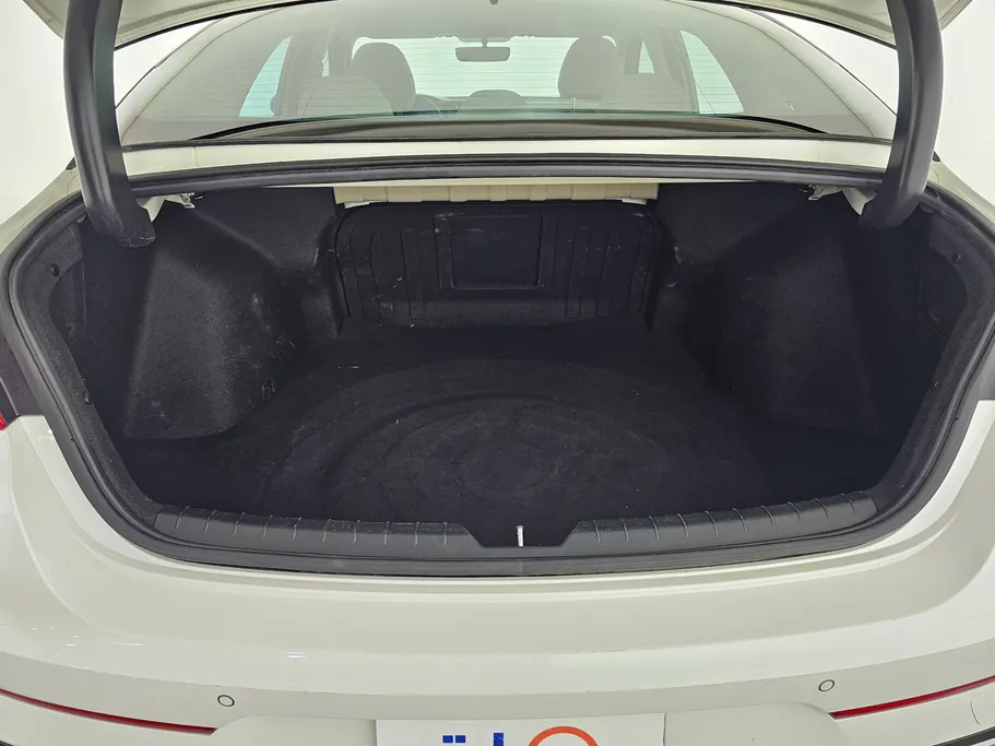 كيا K5 LX 2023 