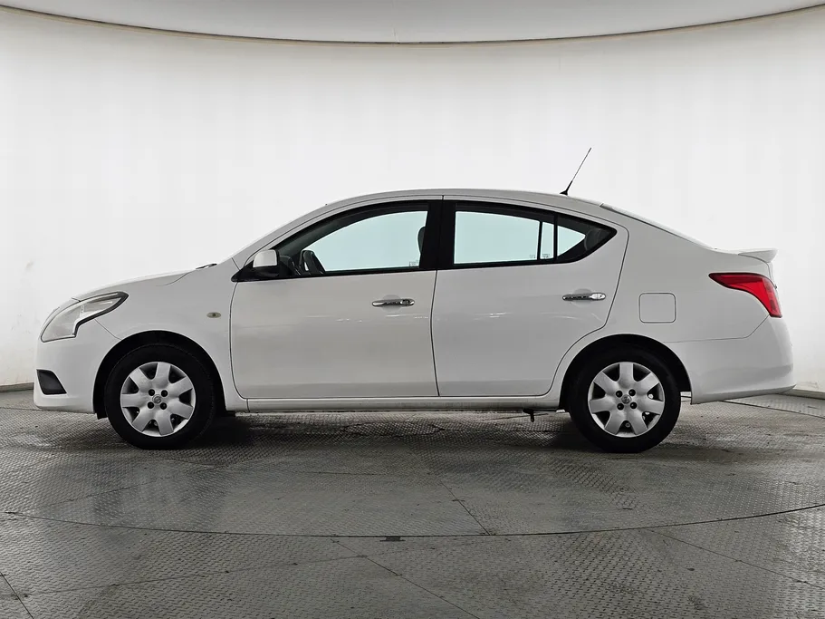 2022 Nissan Sunny SV 