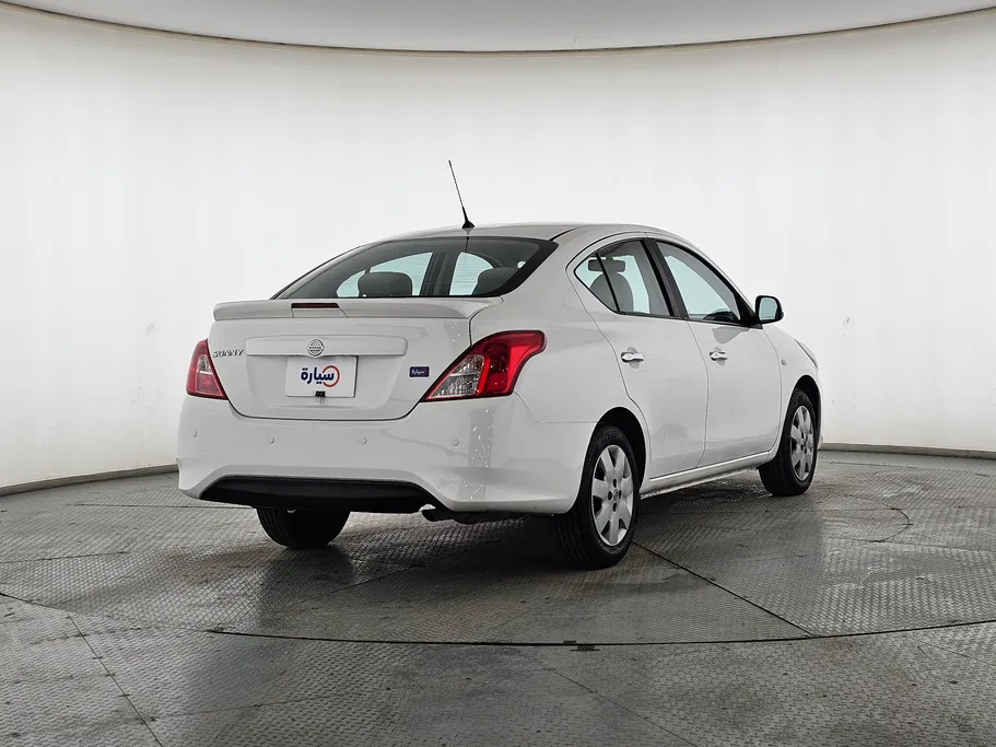 2022 Nissan Sunny SV 