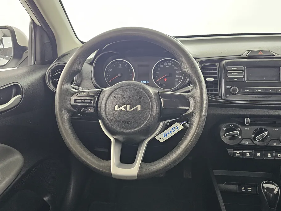 2022 Kia Pegas LX 