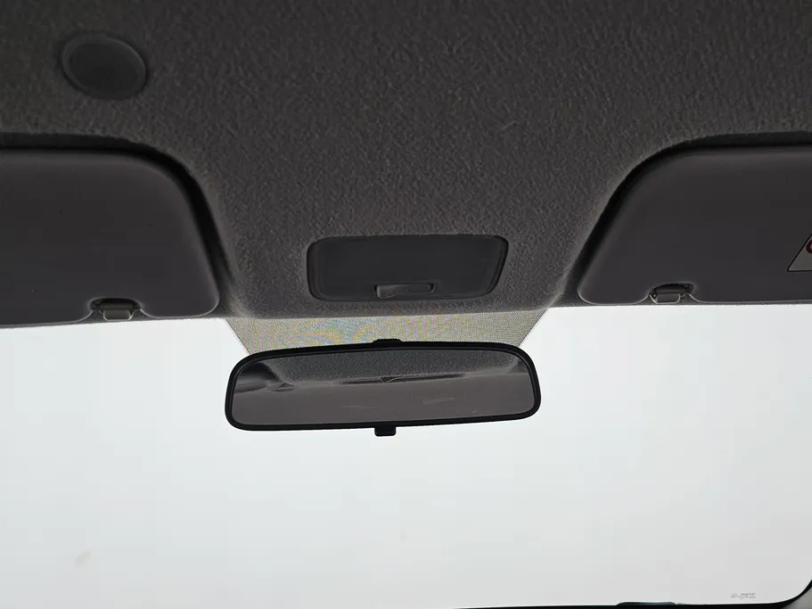 2022 Kia Pegas LX 