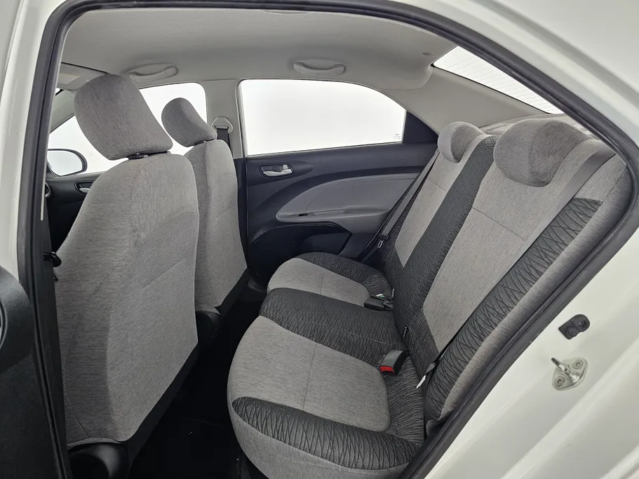 2022 Kia Pegas LX 