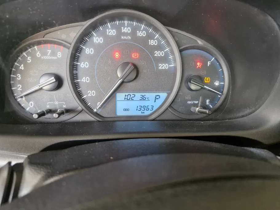 2022 Toyota Yaris  Y 
