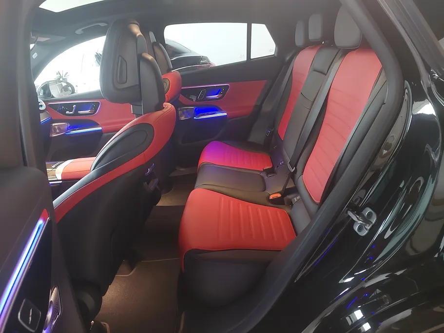 2026 Mercedes GLC 300 