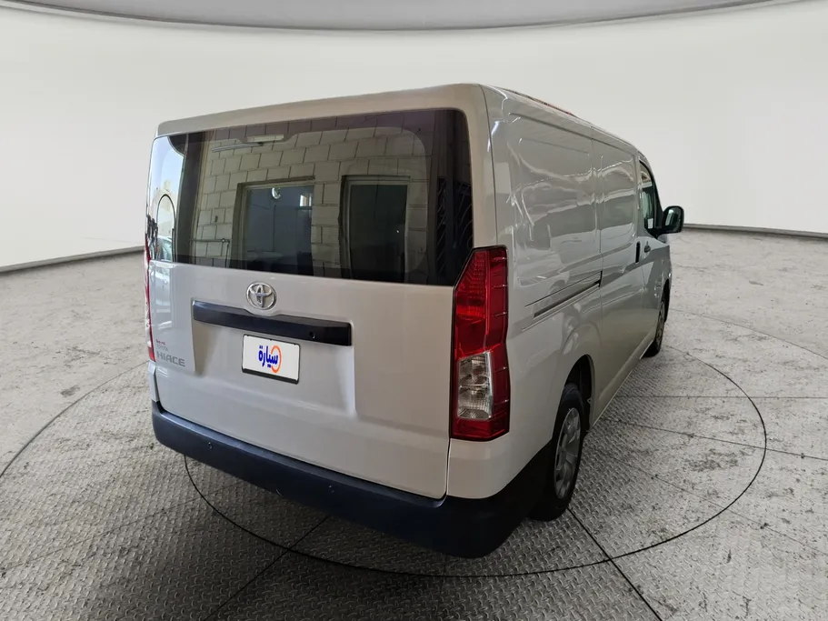 2023 Toyota Haice فان بضاعه 