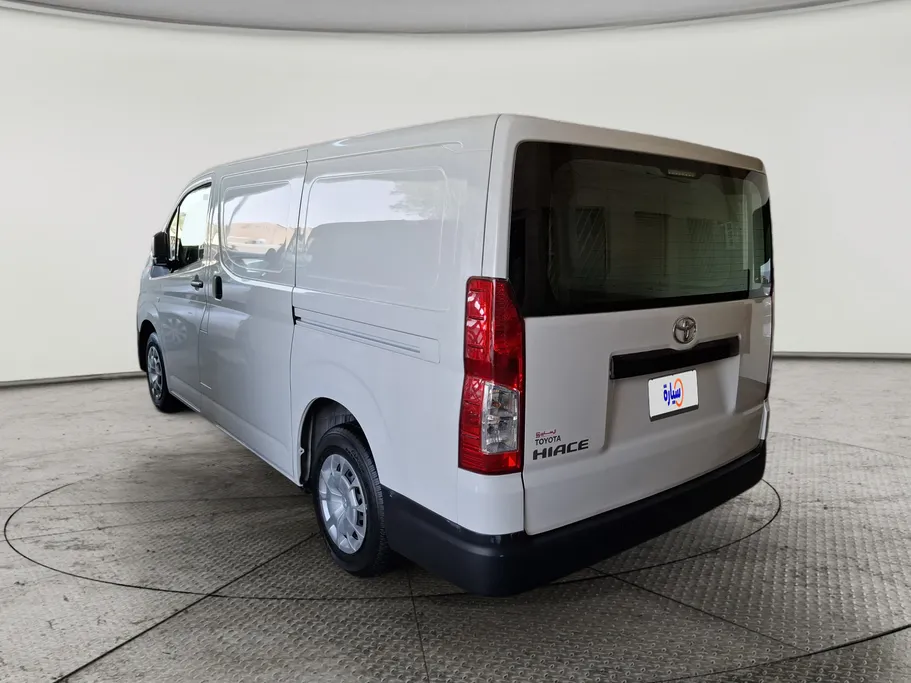 2023 Toyota Haice فان بضاعه 