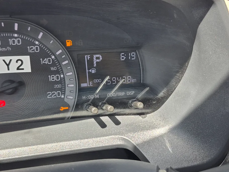 2023 Toyota Yaris  Y 