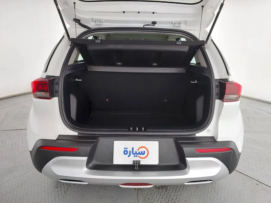 2023 Kia SONET EX 