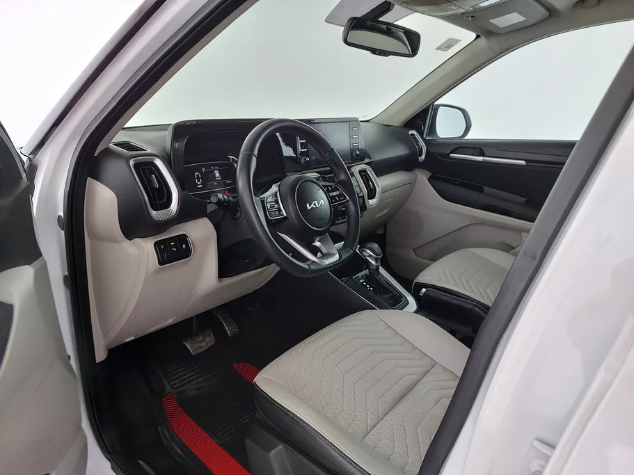 2023 Kia SONET EX 
