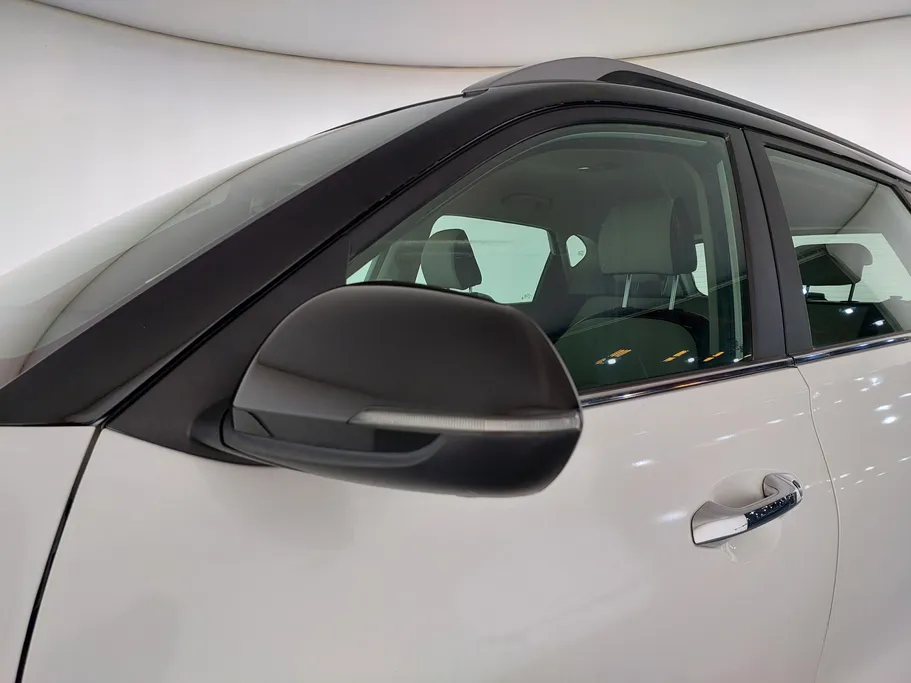 2023 Kia SONET EX 