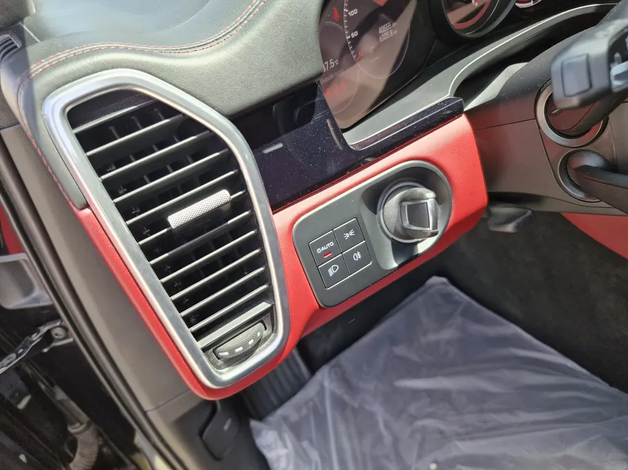 2022 Porsche Cayenne GTS 