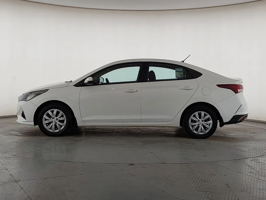 2021 Hyundai Accent Smart 