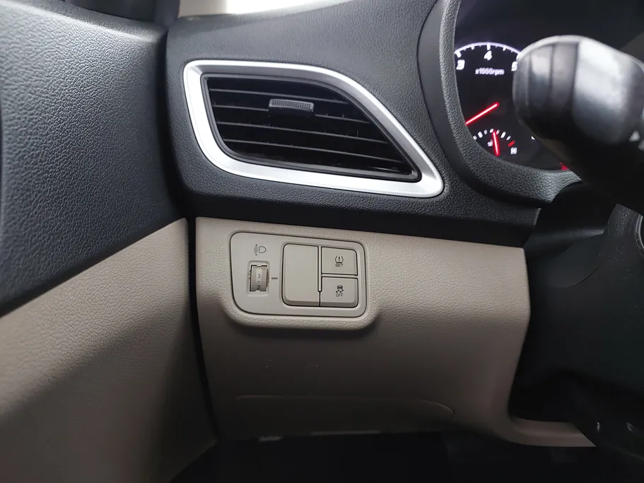 2021 Hyundai Accent Smart 