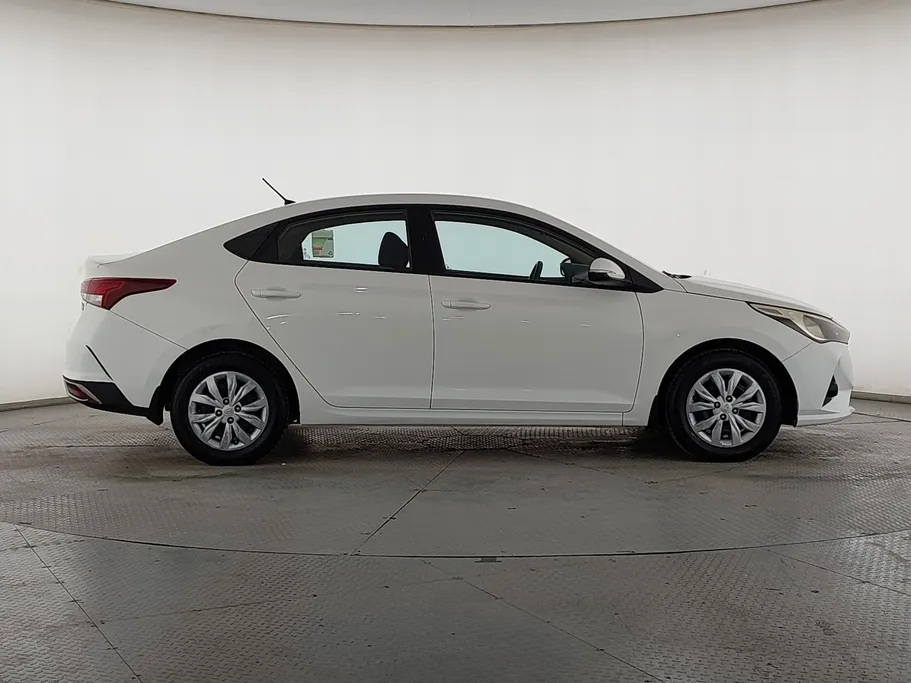 2021 Hyundai Accent Smart 