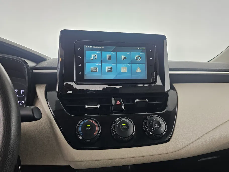 2024 Toyota Corolla XLI 