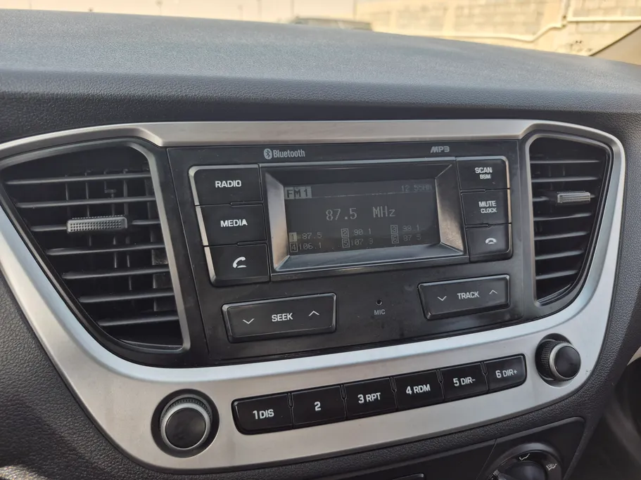 2022 Hyundai Accent Smart 