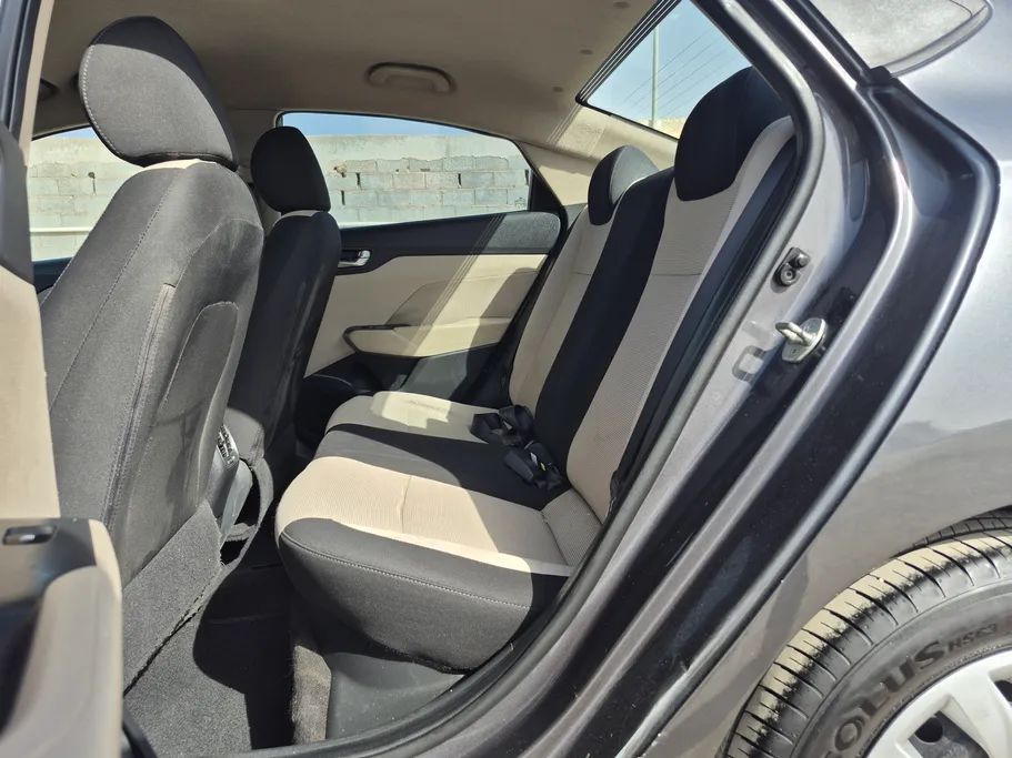 2022 Hyundai Accent Smart 