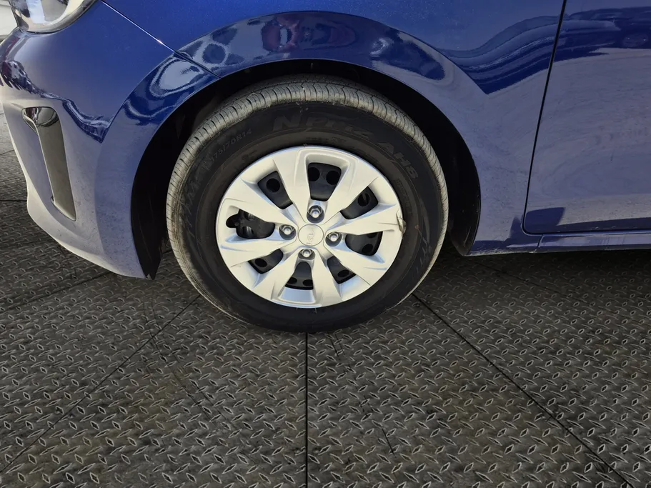 2024 Kia Pegas LX 