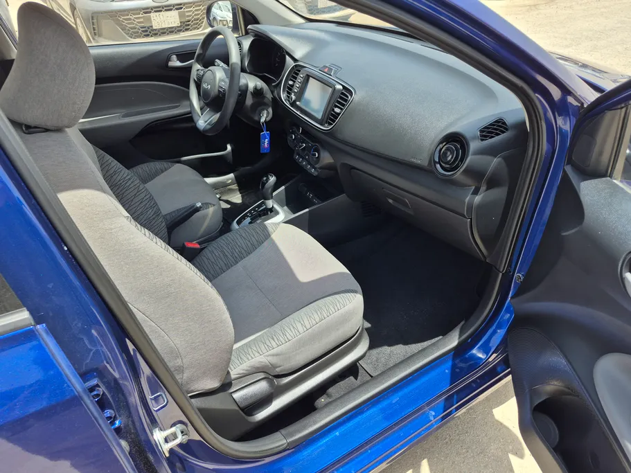 2024 Kia Pegas LX 