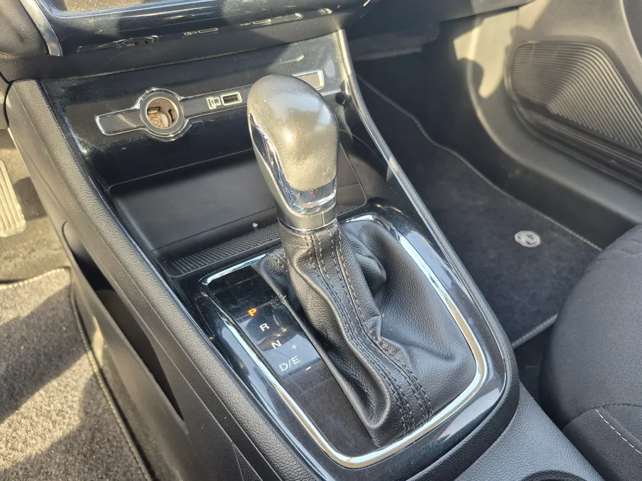 2024 MG 5 STD 