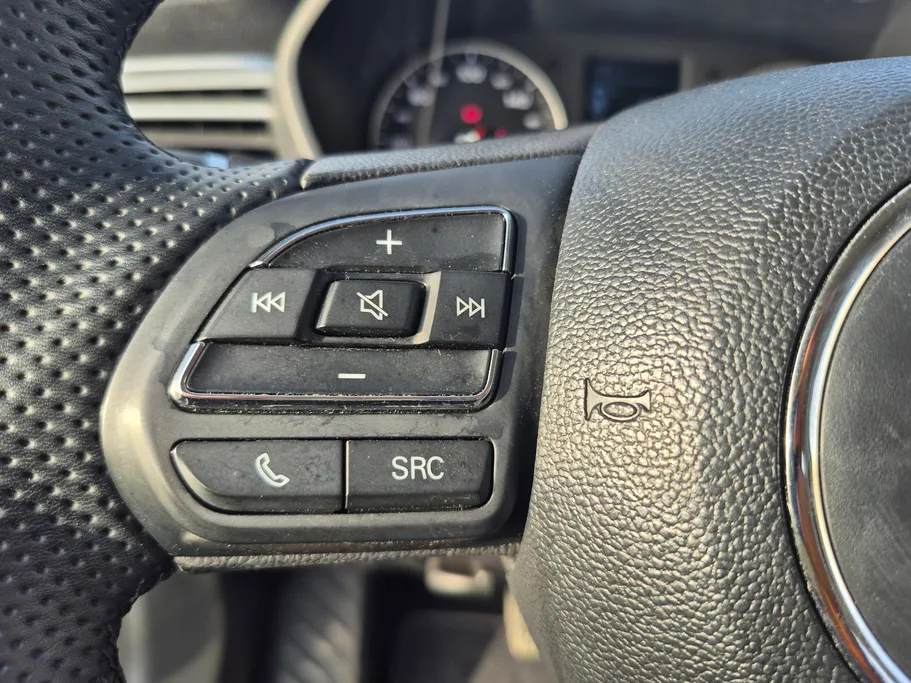 2024 MG 5 STD 