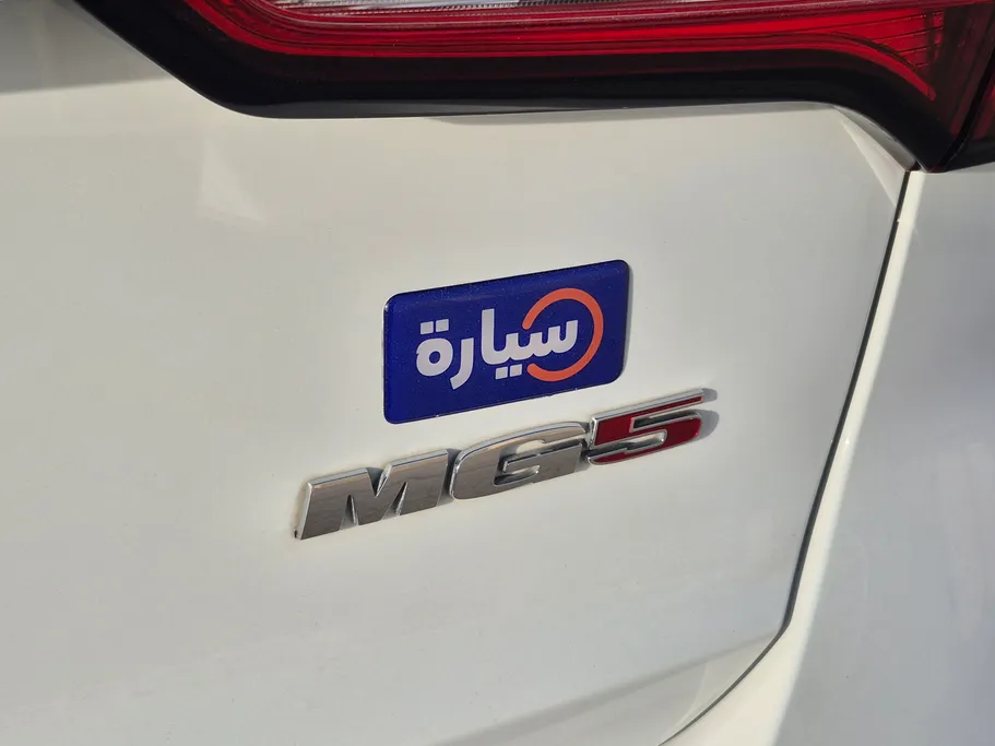 2024 MG 5 STD 