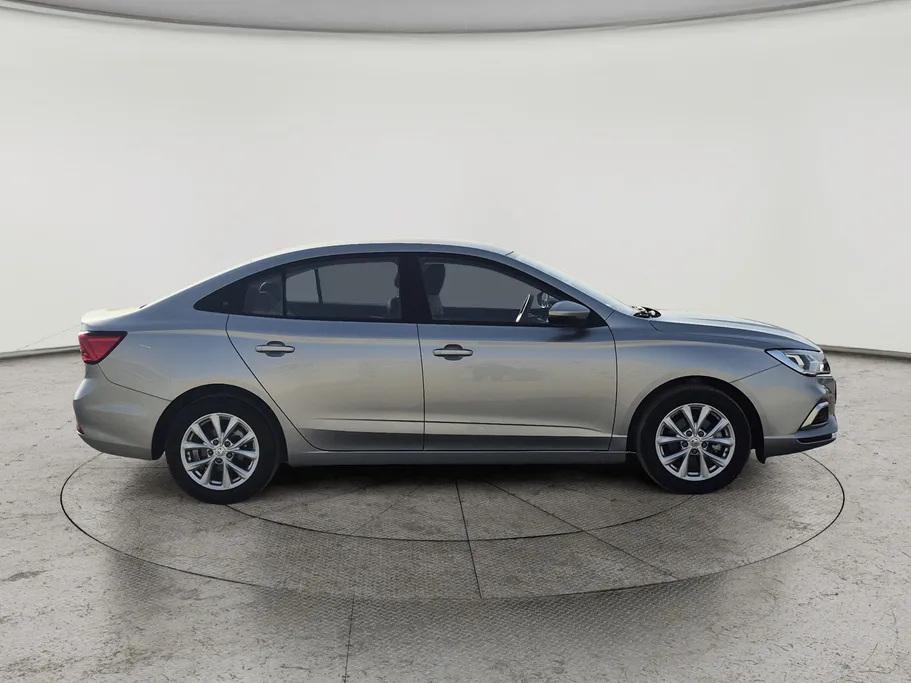 2025 MG 5 STD 
