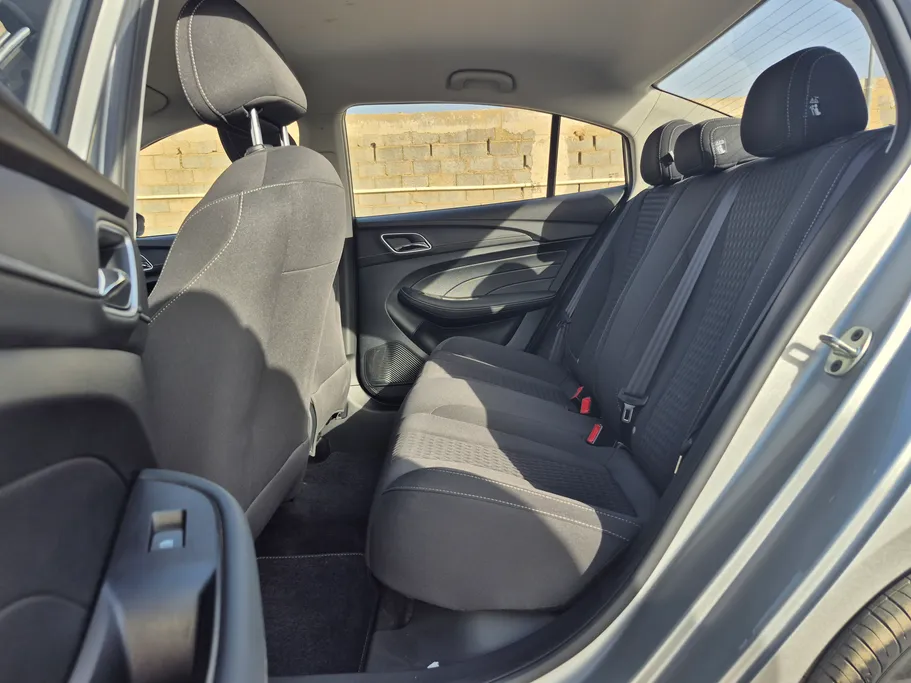 2025 MG 5 STD 