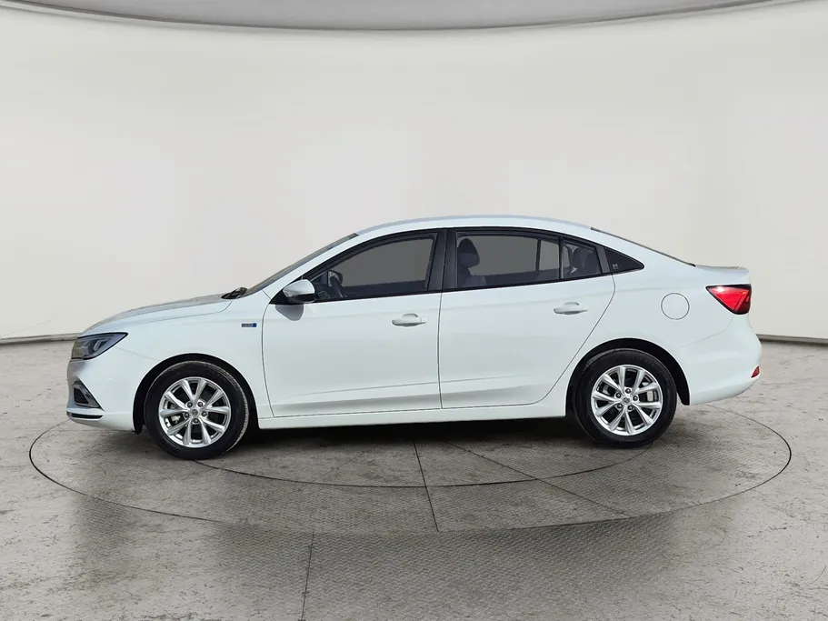 2024 MG 5 STD 