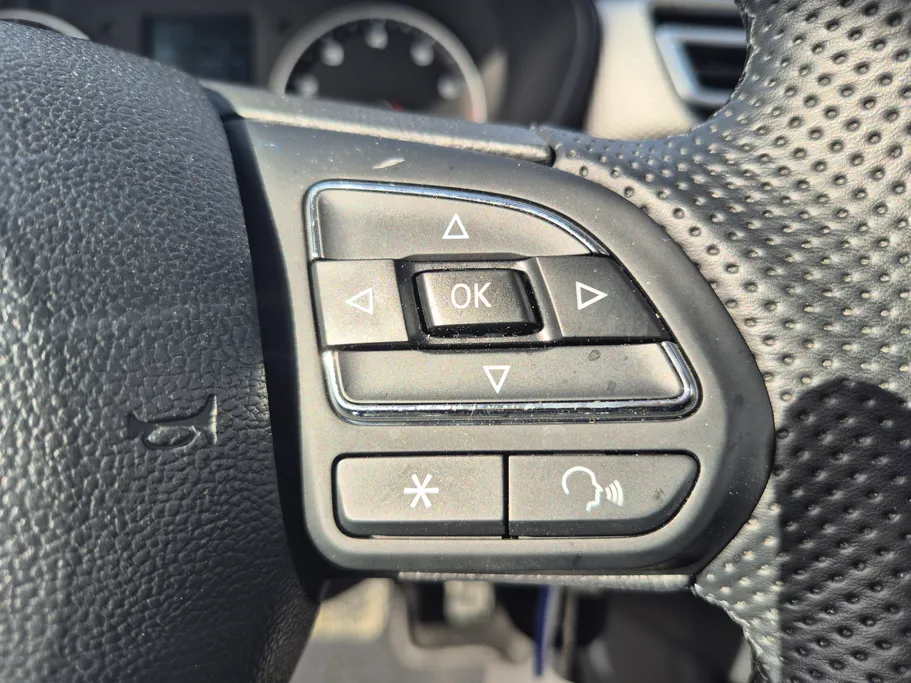 2024 MG 5 STD 