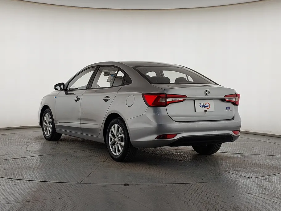 2023 MG 5 STD 