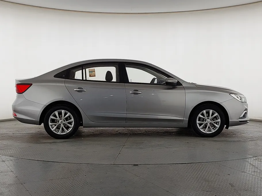 2023 MG 5 STD 