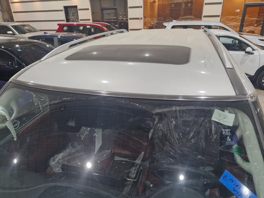 2023 Nissan Patrol Platinum 