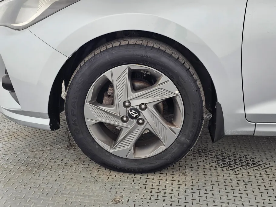 2021 Hyundai Accent High 
