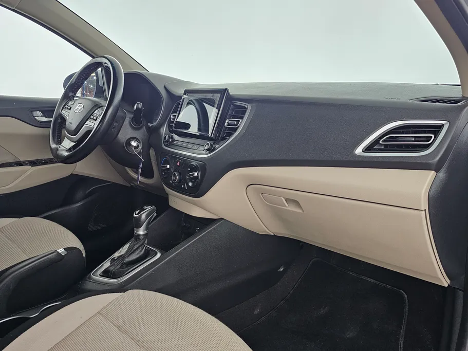 2021 Hyundai Accent High 