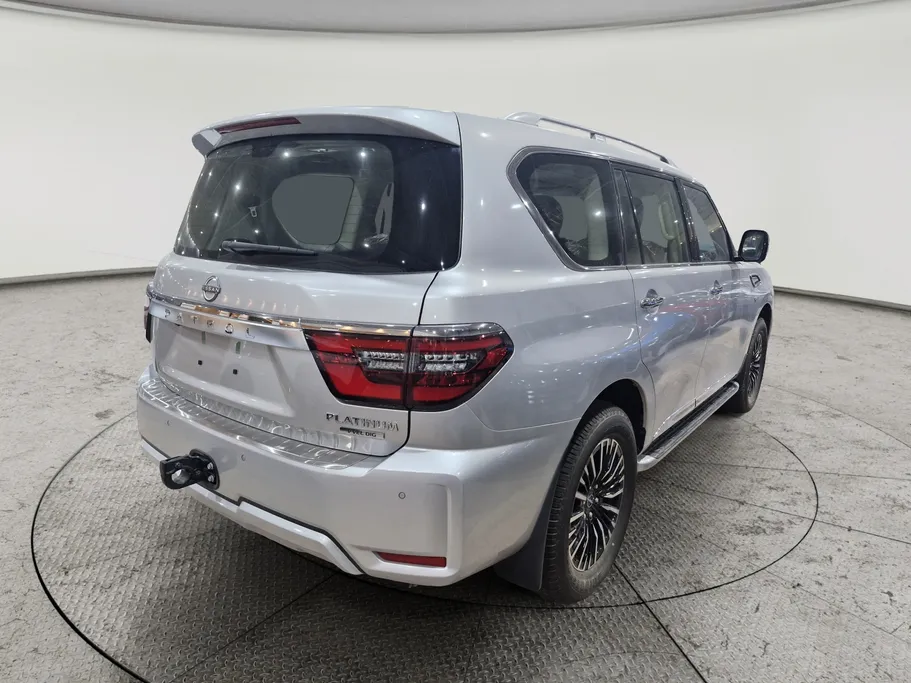 2023 Nissan Patrol Platinum 