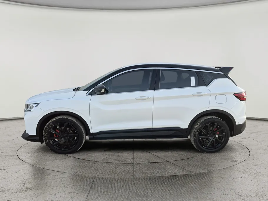 2022 Geely Coolray Plus 