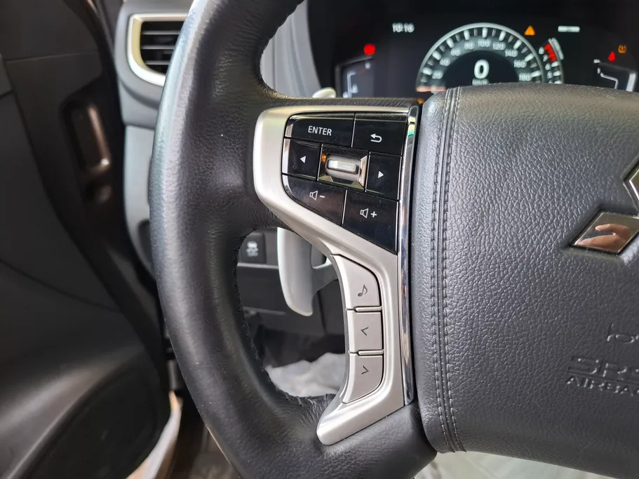 2022 Mitsubishi Montero Sport GLS-Premium 