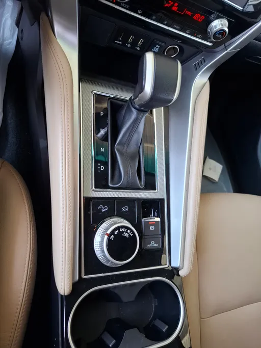 2022 Mitsubishi Montero Sport GLS-Premium 
