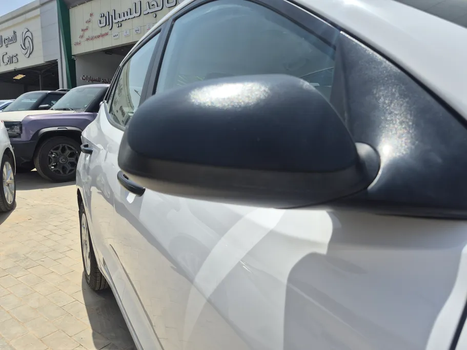 2024 Hyundai Grand i10 Fleet 