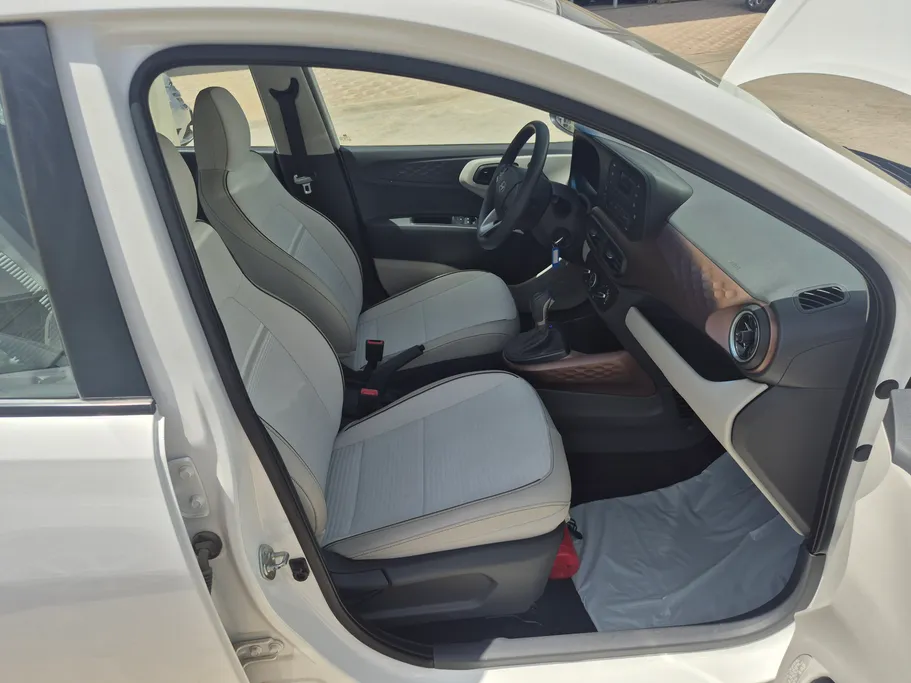 2024 Hyundai Grand i10 Fleet 