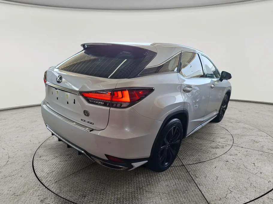 لكزس RX 350 2021 