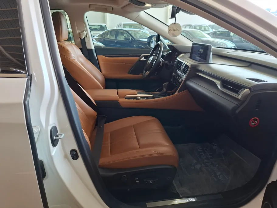 لكزس RX 350 2021 