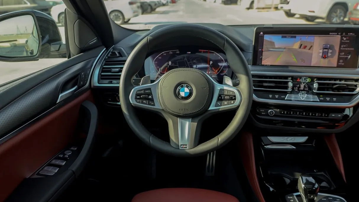 2025 BMW X Series 4 xDrive 30i 