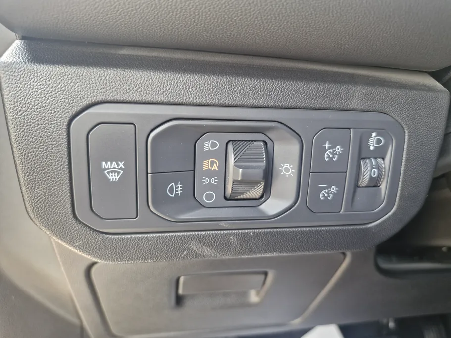 2023 Ford Taurus Titanium 