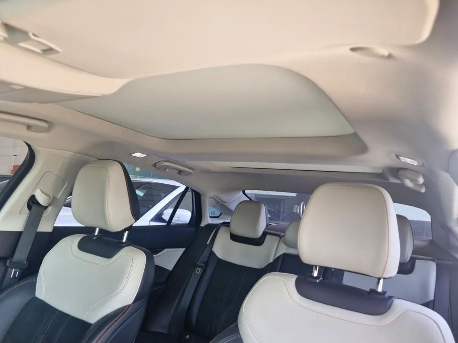 2023 Ford Taurus Titanium 